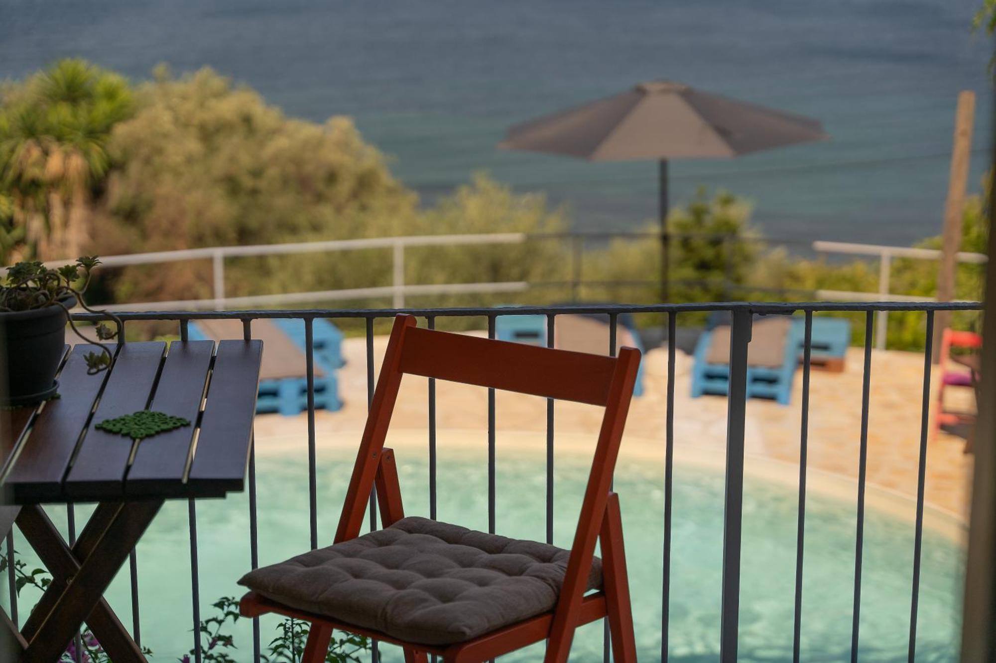 Antares Boutique Guesthouse Perama  Esterno foto
